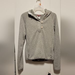 The North Face pullover/hoodie